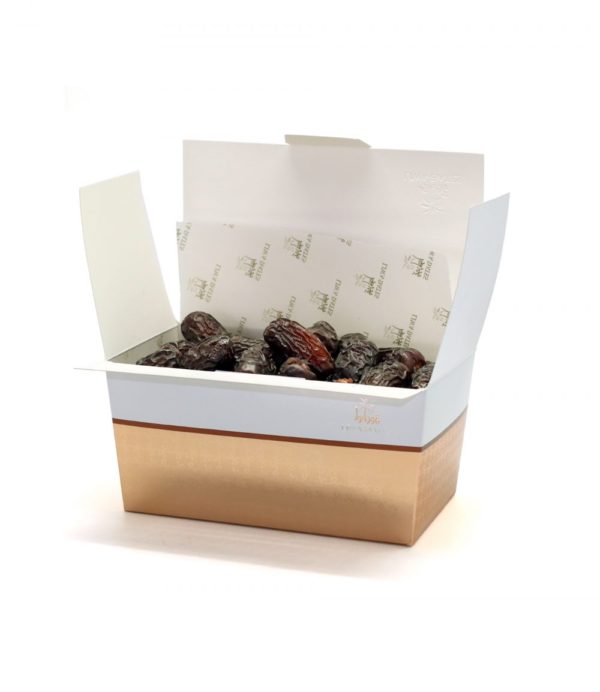 safwai Dates packaging